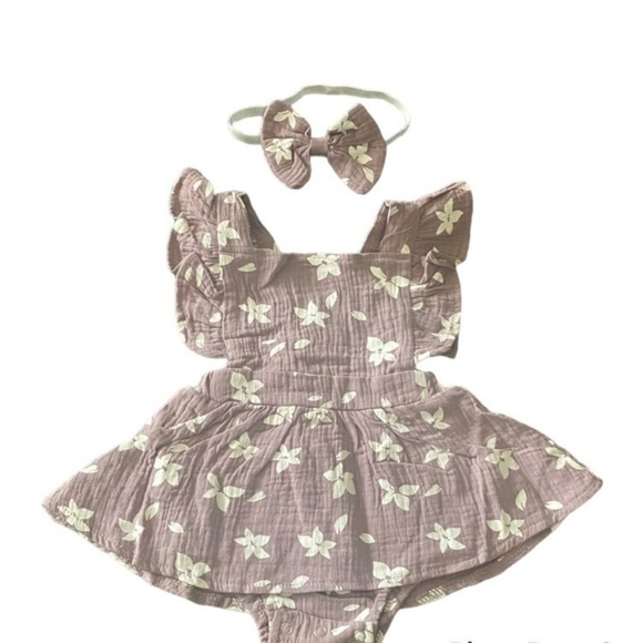 BUNDLE OF GIRLS 3 OUTFITS-SIZE 6-12 months - Picture 2 of 4